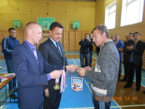 15 октября 2016 года  на базе Китовской школы прошел ежегодный волейбольный турнир памяти Шалёнкова В.В.
